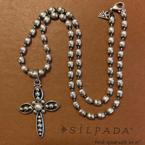 Silpada N1443 Polished Sterling Silver Oval Bead chain & Freshwater Pearl Cross - Picture 3 of 16
